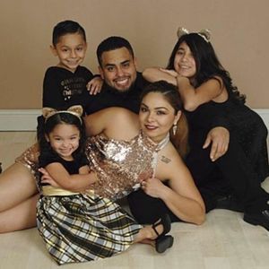 Meet your Posher, Iris